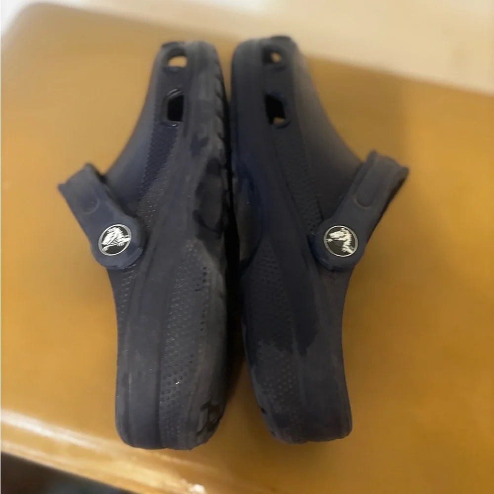 Navy Blue Slip-On CROCS 4/6
